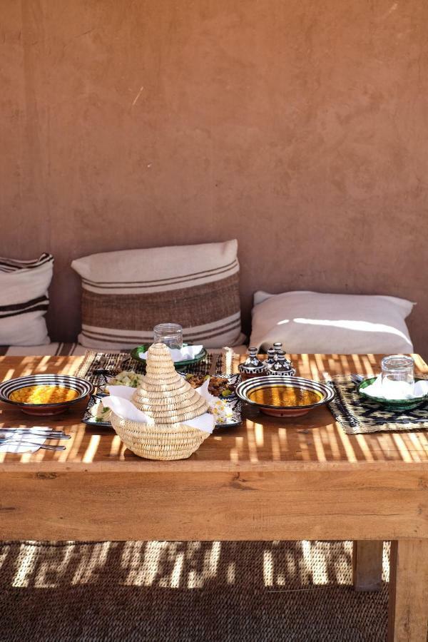 ホテル Kasbah Aitisfoul Tagounite エクステリア 写真